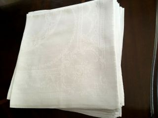 11 Vintage Irish Linen Double Damask Napkins With Center Circle And Flowers