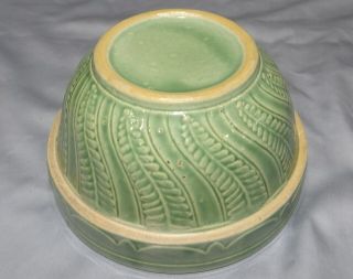 Rare Fern Leaf Green 7 1/4 " Bowl Stoneware Yellow Ware Pottery Vtg Antique