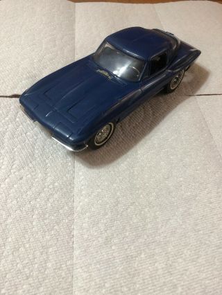 Vintage Cox 1964 Chevrolet Corvette Sting Ray Tether Gas Powered Model Car Blue