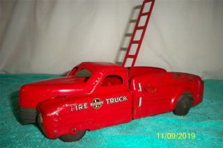 Buddy L Fire Truck 1930 ' s Ladder Pressed Steel Wood Tires 12 1/4 