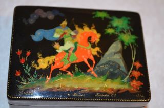 Vintage Russian Hand Painted Lacquer Box Palekh Ussr Signed 1985 Last One