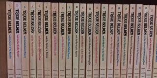 Trixie Belden vintage books 1 - 36 2