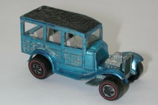 Redline Hotwheels Light Blue 1969 Classic Ford Woody Oc10903