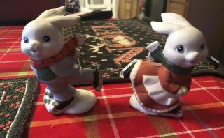 Homco Christmas Figurines Bunny Rabbits Girl And Boy Ice Skating Set Of 2
