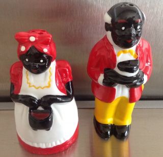 Vintage Black Americana Memorabilia Pair (x2) Ceramic Mammy Chef Salt Pepper