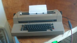 Vintage Ibm Selectric Ii 2 Correcting Typewriter Tan