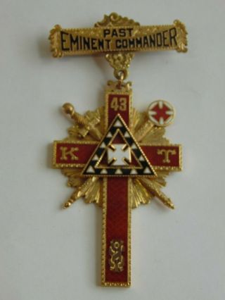 Vintage 10k Gold Masonic Knights Templar Past Commander Medal