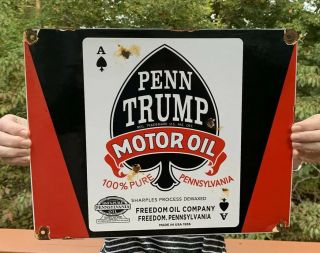 Large Vintage 1936 Penn Trump Motor Oil Porcelain Gas Station Advertising Sign