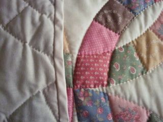 Vintage Double Wedding Ring Quilt - Queen Size - 98 