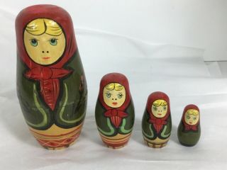 Vintage Matryoshka 6 " Russian Nesting Dolls Stacking Dolls Set Of 4 Made In Ussr