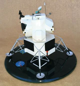 Grumman Lunar Module - Contractor Model - Apollo 11 - Milky White,  NOT Yellowed 2
