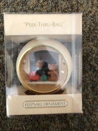 Vintage Hallmark Keepsake Ornament " Peek Thru Ball " Panorama Ball 1981
