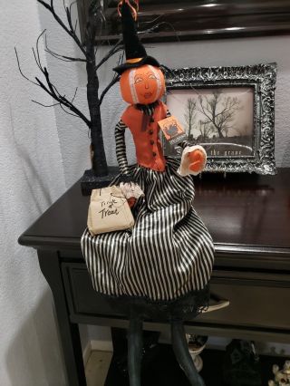 Halloween Primitive Folk Art Witch Rag Pumpkin Head Doll Shelf Sitter Decor 30 "