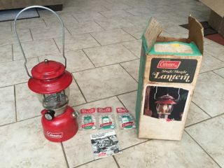 Vintage 1978 Coleman " Red " Lantern No.  200a W/ Box & Instructions