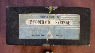 Antique Boots Hypodermic Syringe with 9 Needles UK MAINLAND POST 2