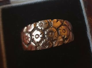 Antique Solid 9ct Rose Gold Flower Patterned Embossed Ring Band Wedding O 7 1/4