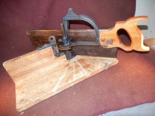 Disston Dovetail Saw 4 With Miter Box,  Collectible User