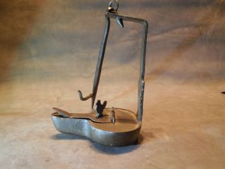 Mining Antiques Betty Whale Oil Lamp With Chicken Decoration