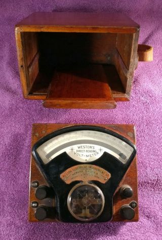 Antique Weston’s Direct Reading Voltmeter.  Patented 1888 With Case.