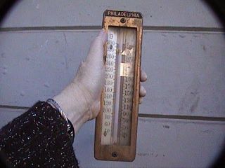 Old Vintage Philadelphia Thermostat For Equipment Measures From 30 To 300 F