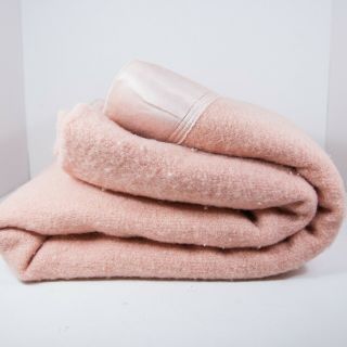 Vintage Faribo Pure Wool Twin Blanket Pink Mauve with Satin Binding 66 