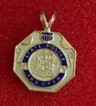 York State Police Trooper Mini Badge Pendant 14k Yellow Gold 4.  1 Grams