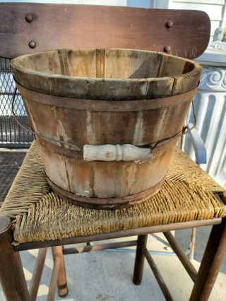 Vintage Antique Primitive Wooden Bucket W/bail Handle And Metal Straps