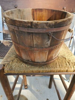 Vintage Antique Primitive Wooden Bucket w/Bail Handle and Metal Straps 2