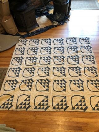 Vintage Blue And White Quilt Maybasket Pattern - 73x75.  5 "