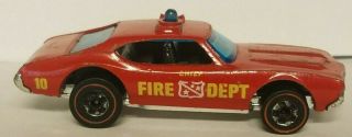 Hot Wheels Redline Olds 442 Fire Chief Car,  W/ Error Police Cruiser Base 1969
