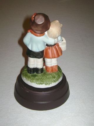 Vintage Sanyo Revolving Music Box Bisque Porcelain Boy & Girl Plays Edelweiss 2