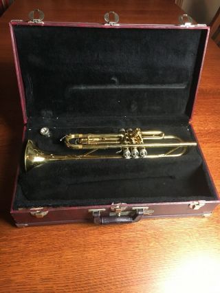 Vintage Holton Trumpet Mother Of Pearl Buttons T602 With Case Parts And Repair