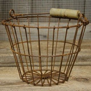 Vintage Kitchen Goods Eggs Farmhouse Bucket Display Rusty Metal Wire Egg Basket