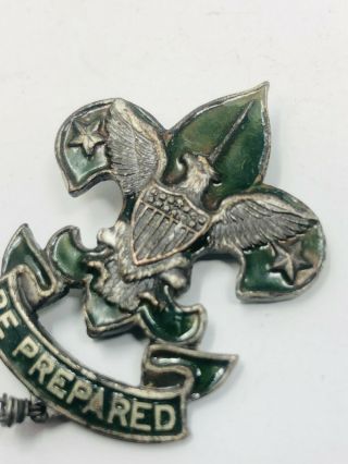 Wwi Period Boy Scouts Green Enameled Hat Badge - 1911 Scoutmaster