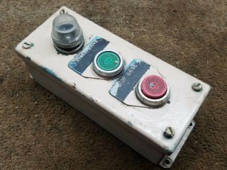 Allen Bradley Start Stop Push Button Switch Control Station Metal Box Industrial