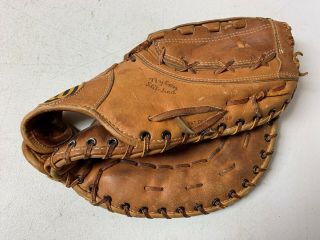 Vintage U.  S.  A.  Wilson A2000 " The A2800 " First Base 12 " Mitt Glove