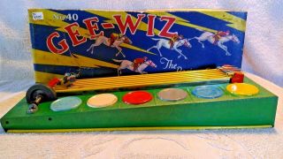 Vintage Wolverine Tin Gee - Wiz Horse Racing Game No.  40 With The Box