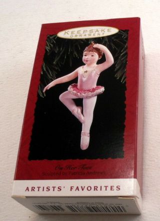 1993 Ballerina " On Her Toes " Hallmark Keepsake Ornament Christmas Dancer