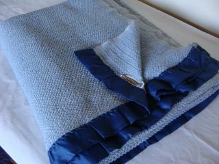 Vtg Esmond Chatham Blue Woven Acrylic Blanket Bedspread Satin Trim Twin 67x79