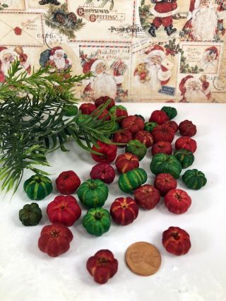 5 Cups Bright Red & Green Putka Pods Mini Pumpkin Potpourri Christmas