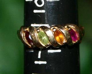 Lovely Vintage Gemstone 14k Yellow Gold Ring Size 7