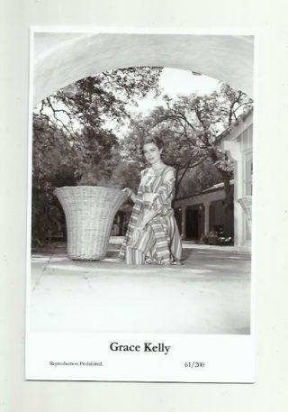 N509) Grace Kelly Swiftsure (61/200) Photo Postcard Film Star Pin Up