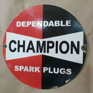 CHAMPION DEPENDABLE SPARK PLUGS VINTAGE PORCELAIN SIGN 24 INCHES ROUND 2