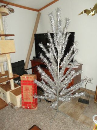 Vtg Splendor Stainless Aluminum 6ft 43 Branch Christmas Tree Complete W/box