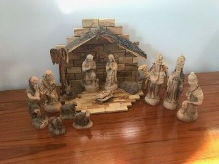 Israel Holy land cooperative Vintage nativity scene handcrafted in olive wood 2