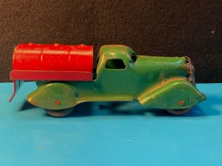 Vtg Collectible Pressed Steel Unbranded Red And Green Gas Oil Tanker Truck Toy
