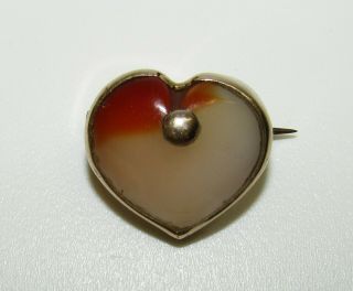 Charming,  Antique Georgian 9 Ct Gold Heart Brooch With Natural Agate Gem