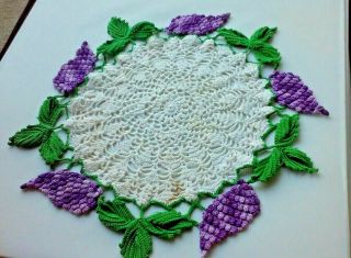 Vintage Hand Crocheted Doily Purple Grapes And Leaves