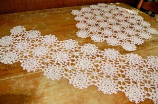Vintage Set Of 2 Table Runner And Round Doily Crochet Cotton Pink
