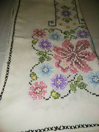 Vtg Cross Stitch Hand Embroidered Ivory Linen 51 " X 49 Tablecloth A Beauty